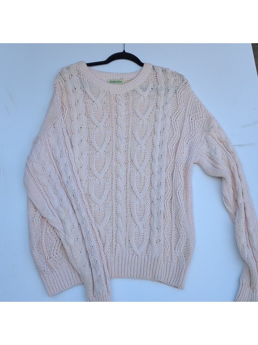 Crewneck, long-sleeved chunky cable knit pullover sweater, Large. St. jhon's Bay
